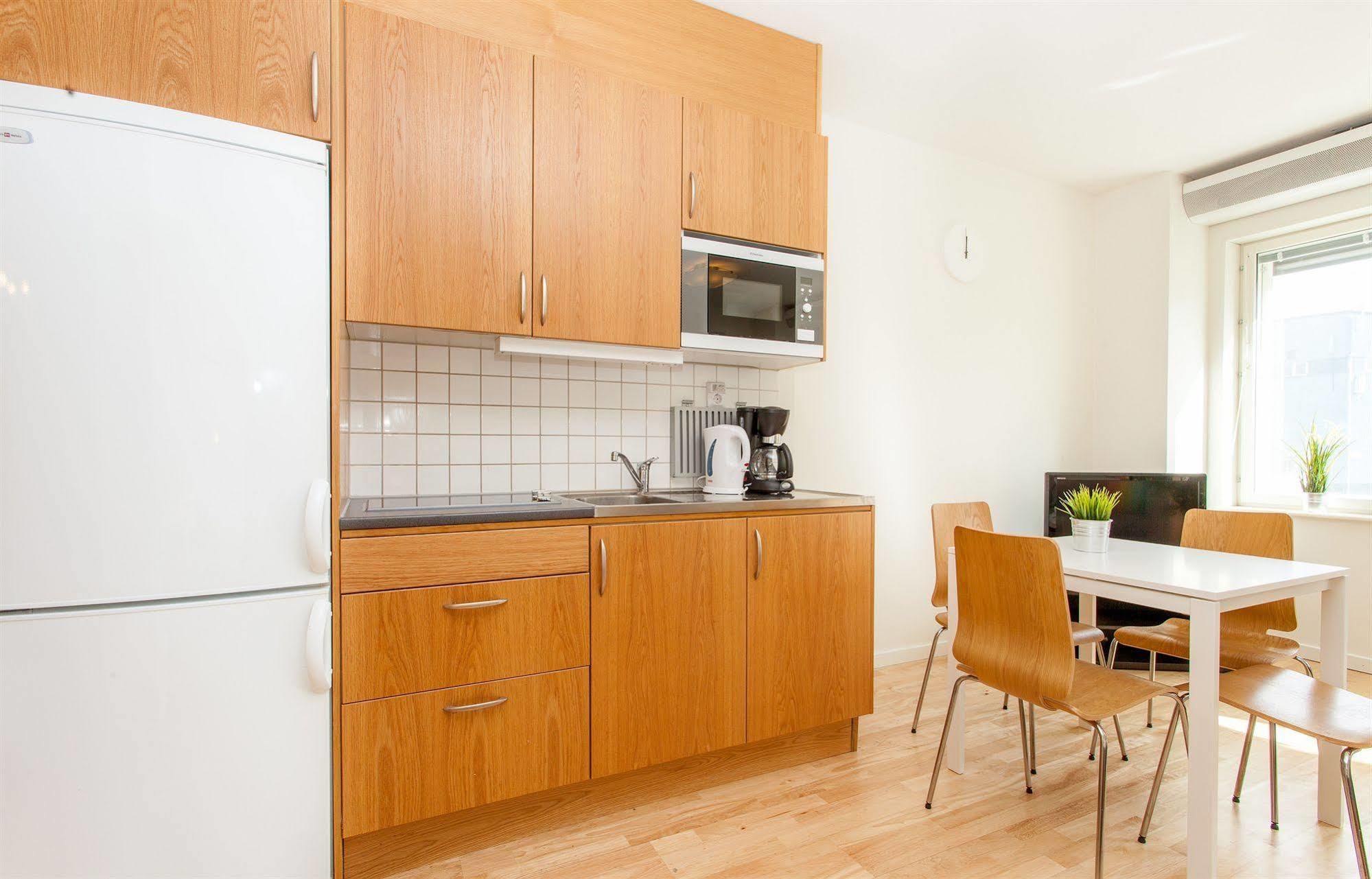 Apartdirect Hammarby Sjoestad Стокгольм Экстерьер фото